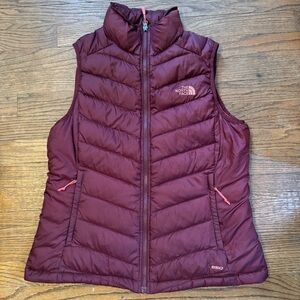The North Face Women's Flare Down Vest Zinfandel Red L EUC